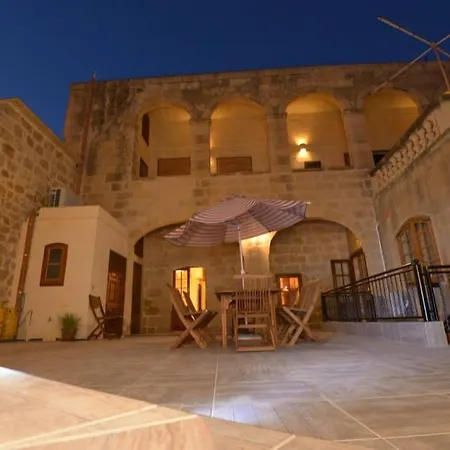 6 Bedroom With Large Private Pool Vakantiehuis