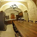 6 Bedroom With Large Private Pool בית נופש Ghajn Melel