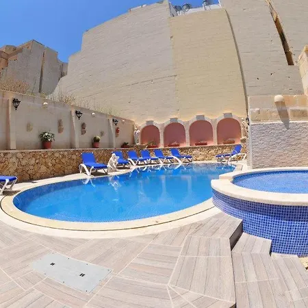 Case de vacanță 6 Bedroom With Large Private Pool